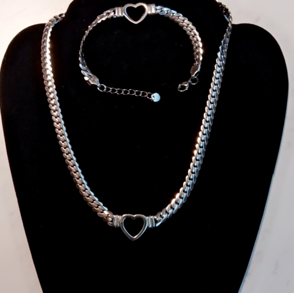 Stainless silver set
